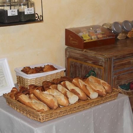 Logis Hotel Restaurant Les Norias Cazilhac  المظهر الخارجي الصورة