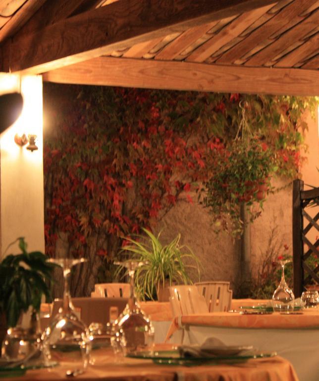 Logis Hotel Restaurant Les Norias Cazilhac  المظهر الخارجي الصورة