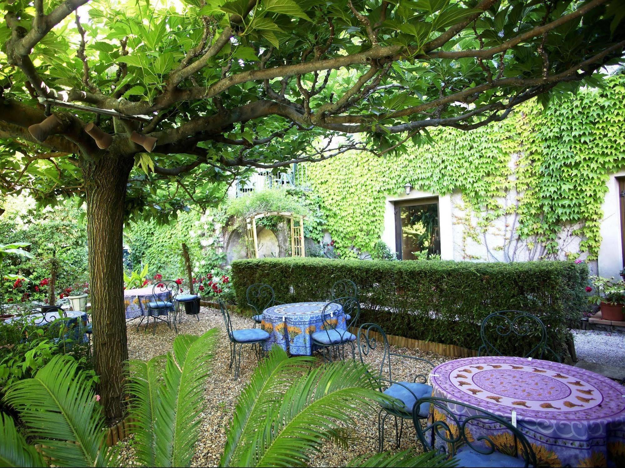 Logis Hotel Restaurant Les Norias Cazilhac  المظهر الخارجي الصورة