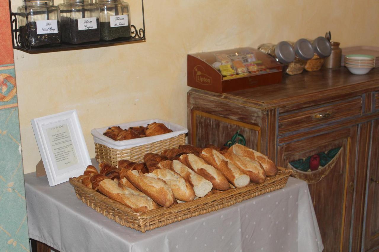 Logis Hotel Restaurant Les Norias Cazilhac  المظهر الخارجي الصورة